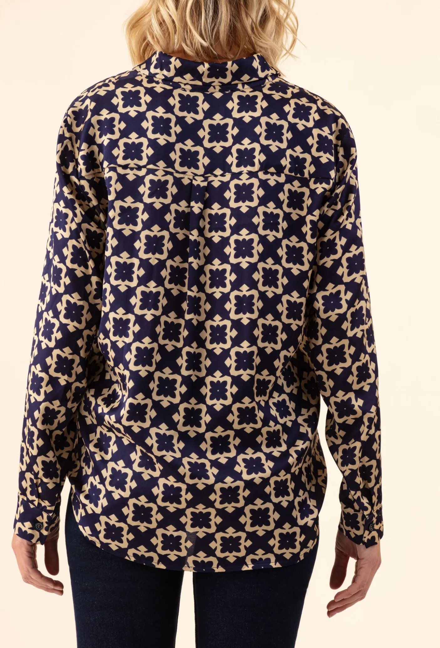 Chemise Jodie satinée imprimé graphique | INDIES