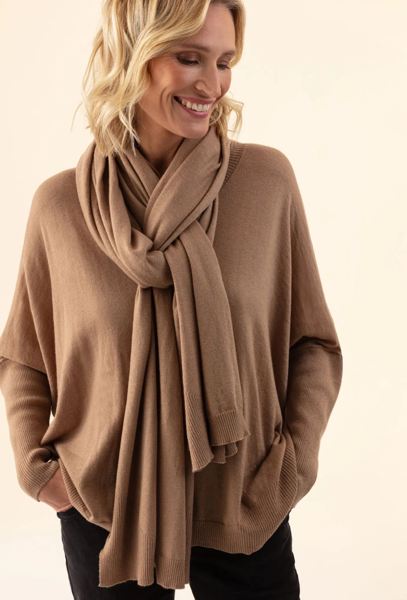 Echarpe Maya camel 50% laine | INDIES