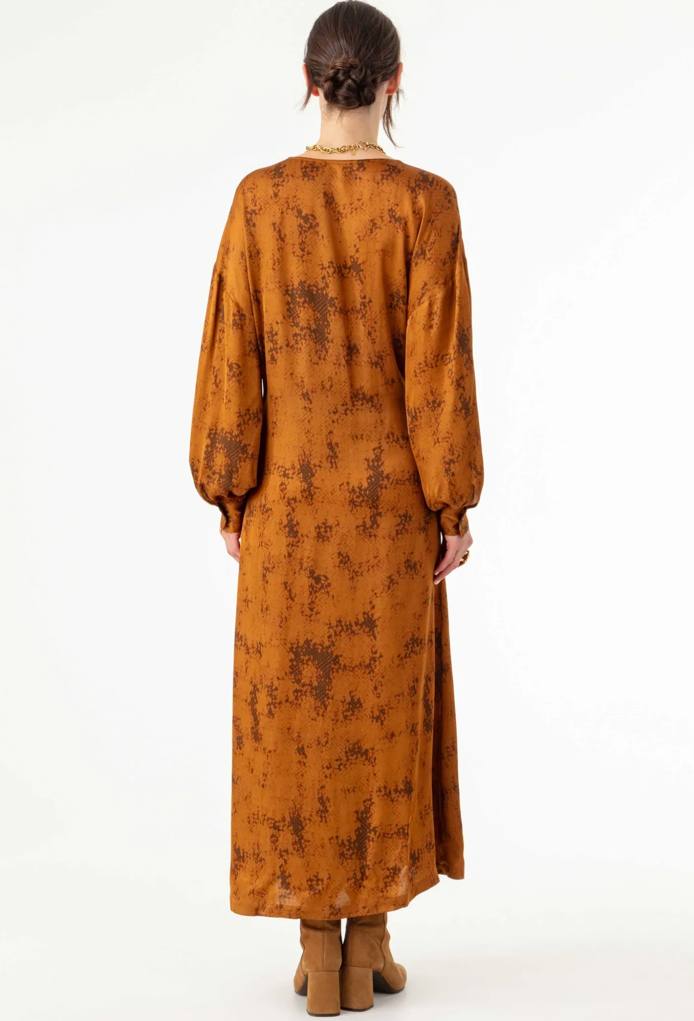 Robe EBONY