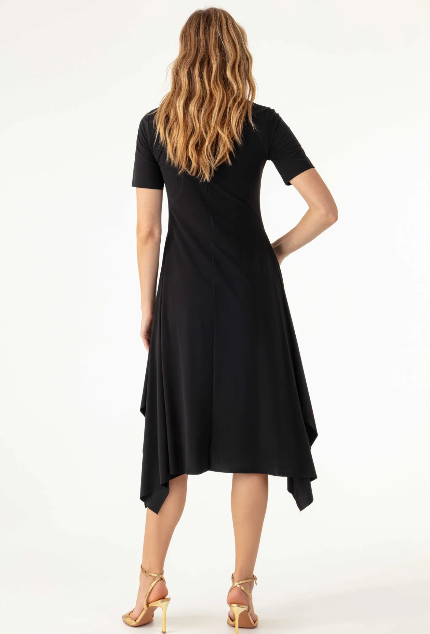 Robe LEANNE