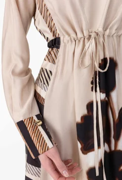 Robe LYRE